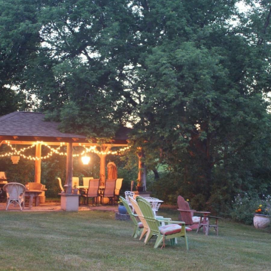 Hayden Creek Inn Springfield Center Exterior photo